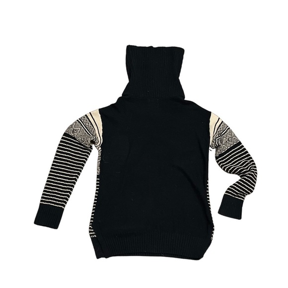 EUC Maurice's Cowl Neck Sweater - Picture 2 of 3